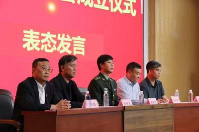 青岛即墨：雷锋故事进校园，雷锋精神永流传！