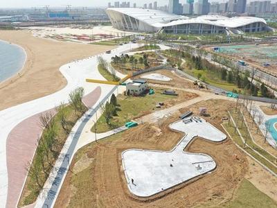 高效提升上合如意湖景观，打造高品质城市休闲空间！市领导调研上合示范区