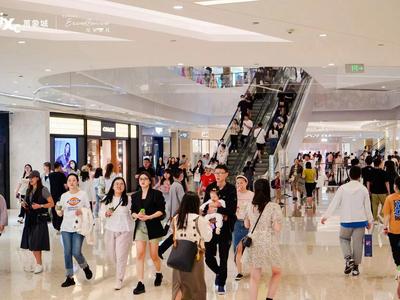 销售额同比增长超30%！上周末，市南商圈“浪漫经济”火热