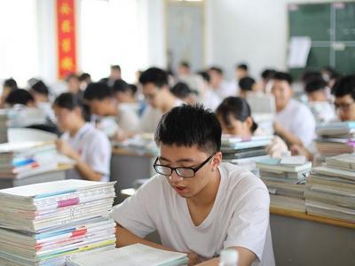 教育部提示：高校招生录取期间谨防受骗