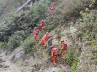 四川汶川山洪泥石流已致4人遇难，搜救工作仍在进行