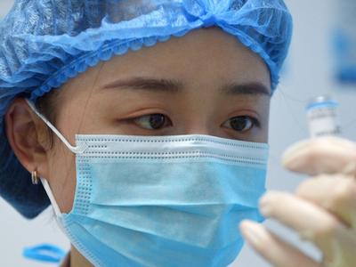 “二阳”了咋处置？脆弱人群要打疫苗吗？专家回应