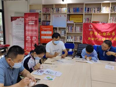 亲子巧绘青花瓷！“第二课堂”开进社区讲“非遗”