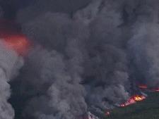 加拿大“史上最严重”野火产生的烟雾已飘到欧洲！NASA最新卫星图像→