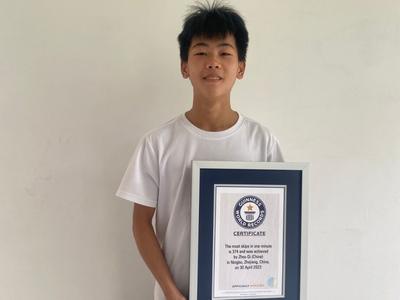快到看不见！16岁中国少年打破尘封10年的世界纪录