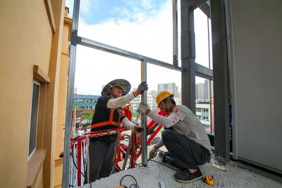 李沧区老旧小区329部电梯已交付使用，惠及居民约1.9万余人