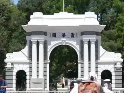 入校要有“关系”，商家将高校游览做成“付费生意”
