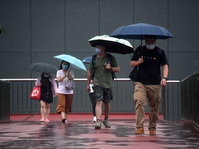暴雨天气发生意外如何自救？收好这份指南