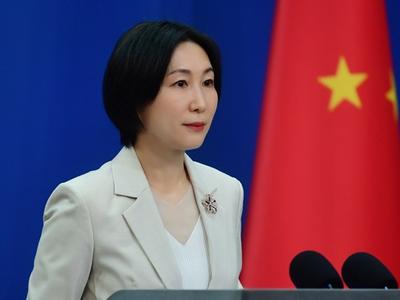 金正恩参谒中国人民志愿军烈士陵园，外交部：体现了中朝传统友好的传承和发展