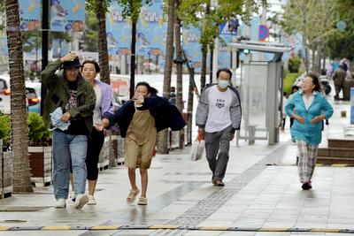 台风“巴威”或将带来强风雨，青岛文旅紧急提示！