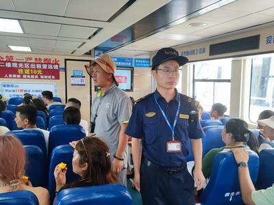 暑运以来190余万人次海上游青岛，海事部门强化旅游客运高峰监管服务