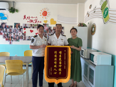 温暖受助人、感动旁观者！青岛街头，好司机传递满满正能量……