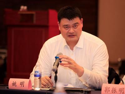 姚明进入2023年国际篮联名人堂