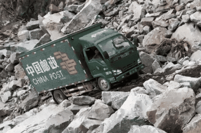 快递进藏有多难？看到这场景心疼了……