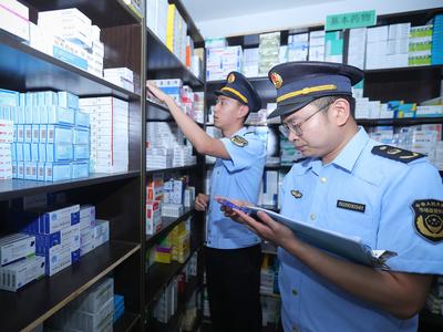 青岛三部门对农村医疗机构开展联合专项检查，保障农村地区药品安全