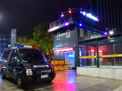 云南一越野车连撞多车致7伤，嫌犯有精神病史已被拘