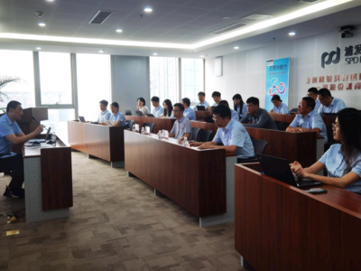 青岛科技金融联合服务基地举办首期新兴产业研讨活动