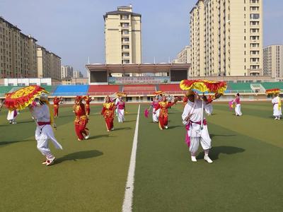 博览盛会·文旅同行”主题采访活动丨看秧歌、品美酒...记者团带你穿越百年 感受非遗文化的魅力