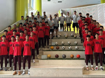 中日会师东亚足联U15男足锦标赛决赛，谁能捧杯明晚揭晓