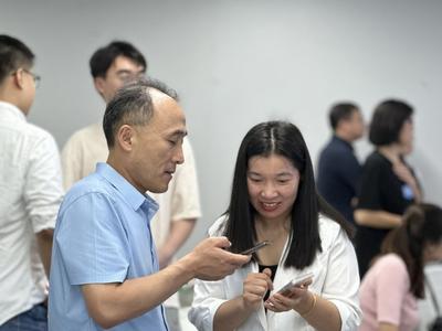青岛举办科技园区成果转化校企对接沙龙：“迷你”创新生态，赋能产业发展
