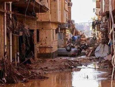 暴雨致大坝决堤超5000人遇难，利比亚发生了什么