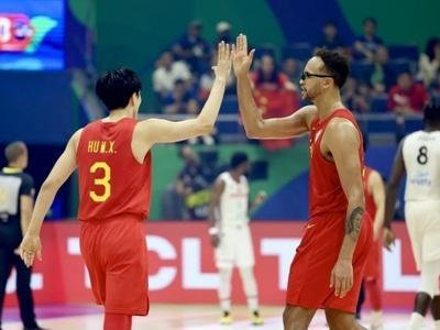 争夺巴黎奥运会入场券，中国男篮失去主动权