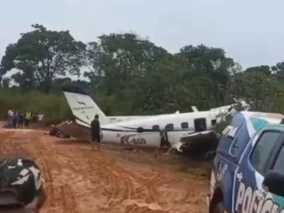 外媒：一架飞机在巴西亚马孙坠毁，14人死亡