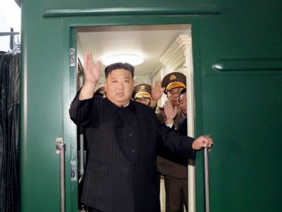 俄媒：金正恩乘坐的专列已经进入俄罗斯境内