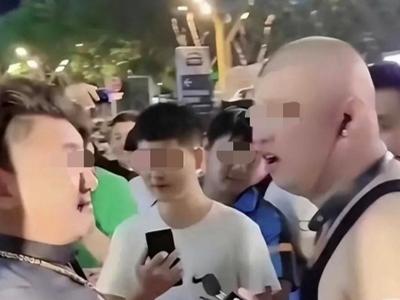 接连翻车！一个月内，多名一线网红被封禁——