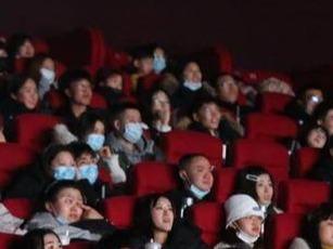 国庆档新片总票房破7亿，这三部暂列前三位