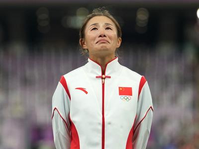 新闻分析：为何在亚运会上颁发奥运会奖牌？为何这几枚奖牌迟到了这么久？
