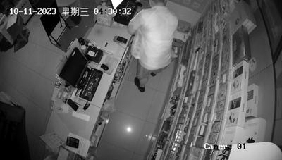 自己无一技之长，靠小偷小摸维持生计！市北公安分局抓获一名盗窃犯罪嫌疑人