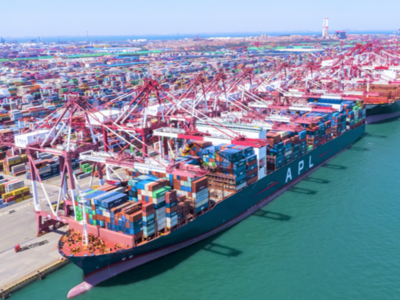 海关总署：前三季度我国进出口总值30.8万亿元，外贸进出口积极向好