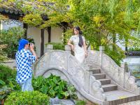 秋日美景“上线”，市民游客假期“打卡”世博园