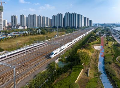 万里江山 铁路纵横