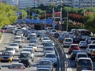 最新！全国机动车达4.3亿辆，驾驶人达5.2亿人
