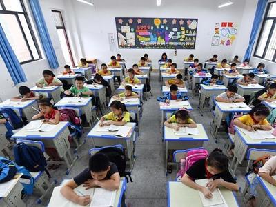 儿童精神科门诊为何熙熙攘攘？ 记者调查