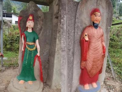 1400年摩崖造像被涂“彩妆”？官方：村民为还愿涂抹