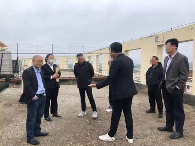 因房屋漏水承租人拒交房租，莱西法院法官多轮调解化纠纷