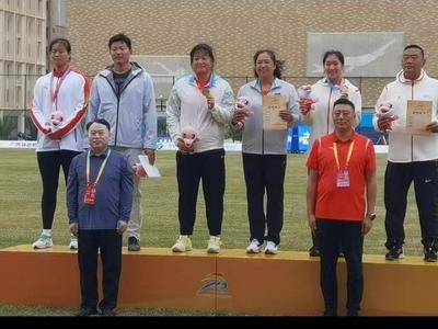 第一届学青会开幕后首个比赛日，青岛代表团田径赛场斩获四枚金牌