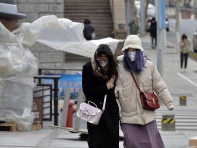 较强冷空气将影响长江以北大部地区，气温普遍下降4—6℃