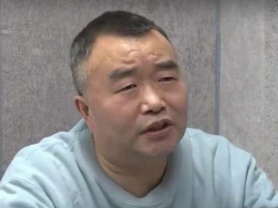 组织观看警示片后，他转头就收下30万……