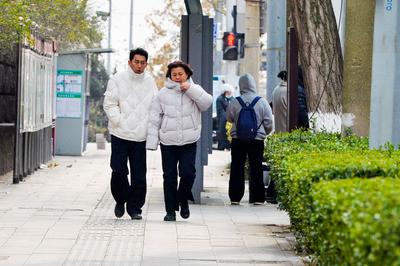 “极冷”冷涡系统让寒意加码，多地气温将创下半年新低