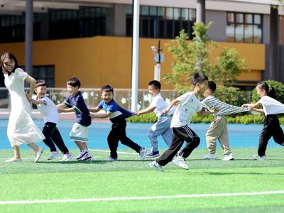 教育部：中小学校要确保学生课间正常活动