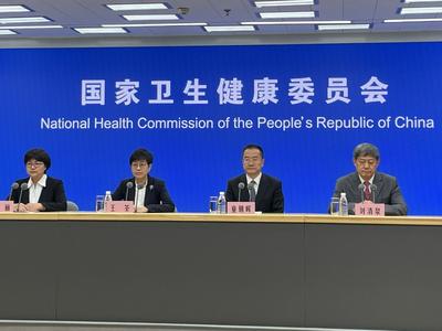 肺炎支原体感染潜伏期可达4周，专家：不建议自行给孩子吃阿奇霉素