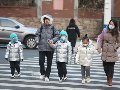 全国多地开启“速冻模式”！想少生病，防寒保暖要做对
