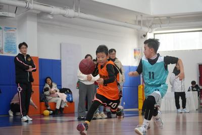 篮球少年辞旧迎新，第一届国秀篮球超级联赛开战