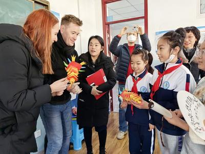 青岛桦川路小学举办国际理解教育周活动
