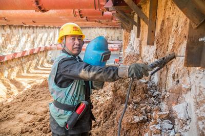青岛为1.2万余名新就业形态劳动者赠送职工互助险