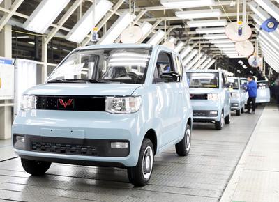 全国汽车以旧换新补贴申请量合计突破1000万份